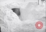 Image Igloo à la base météorologique de l'armée le Groenland, 1954, de la seconde 35 séquences d'archives historiques vidéo 65675022801