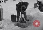 Image Igloo à la base météorologique de l'armée le Groenland, 1954, de la seconde 57 séquences d'archives historiques vidéo 65675022801
