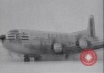 Standbild Militärische Übung "Wind Chill" Neufundland Kanada, 1954, aus Sekunde 15 historischem Filmmaterial Videoclip 65675022814