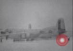 Standbild Militärische Übung "Wind Chill" Neufundland Kanada, 1954, aus Sekunde 37 historischem Filmmaterial Videoclip 65675022814