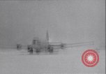 Standbild Militärische Übung "Wind Chill" Neufundland Kanada, 1954, aus Sekunde 49 historischem Filmmaterial Videoclip 65675022814