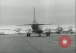Standbild C-124 Globemaster II New Mexico United States USA, 1954, aus Sekunde 52 historischem Filmmaterial Videoclip 65675022816