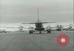 Standbild C-124 Globemaster II New Mexico United States USA, 1954, aus Sekunde 55 historischem Filmmaterial Videoclip 65675022816