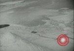 Standbild Convair B-36 Peacemaker Grönland, 1954, aus Sekunde 7 historischem Filmmaterial Videoclip 65675022817