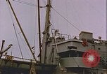 Immagine di Rifornimento di rugiada sito di linea Canada, 1957, secondo 9 filmato di repertorio 65675022831