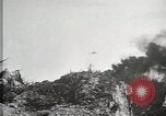 Standbild 1st Marine Division Peleliu Palau Inseln, 1944, aus Sekunde 56 historischem Filmmaterial Videoclip 65675022838