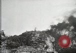 Standbild 1st Marine Division Peleliu Palau Inseln, 1944, aus Sekunde 58 historischem Filmmaterial Videoclip 65675022838