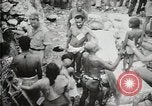 Standbild 1st Marine Division Peleliu Palau Inseln, 1944, aus Sekunde 12 historischem Filmmaterial Videoclip 65675022839