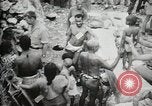 Standbild 1st Marine Division Peleliu Palau Inseln, 1944, aus Sekunde 14 historischem Filmmaterial Videoclip 65675022839