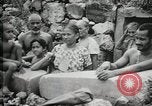 Standbild 1st Marine Division Peleliu Palau Inseln, 1944, aus Sekunde 3 historischem Filmmaterial Videoclip 65675022840