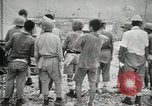 Standbild 1st Marine Division Peleliu Palau Inseln, 1944, aus Sekunde 19 historischem Filmmaterial Videoclip 65675022840