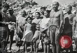 Standbild 1st Marine Division Peleliu Palau Inseln, 1944, aus Sekunde 17 historischem Filmmaterial Videoclip 65675022841
