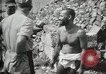 Standbild 1st Marine Division Peleliu Palau Inseln, 1944, aus Sekunde 62 historischem Filmmaterial Videoclip 65675022841