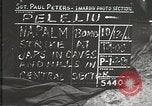 Standbild 1st Marine Division Peleliu Palau Inseln, 1944, aus Sekunde 8 historischem Filmmaterial Videoclip 65675022842