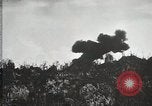 Standbild 1st Marine Division Peleliu Palau Inseln, 1944, aus Sekunde 61 historischem Filmmaterial Videoclip 65675022843