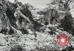 Standbild 1st Marine Division Peleliu Palau Inseln, 1944, aus Sekunde 21 historischem Filmmaterial Videoclip 65675022849