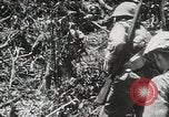 Standbild 1st Marine Division Peleliu Palau Inseln, 1944, aus Sekunde 25 historischem Filmmaterial Videoclip 65675022849