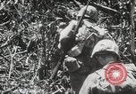 Standbild 1st Marine Division Peleliu Palau Inseln, 1944, aus Sekunde 26 historischem Filmmaterial Videoclip 65675022849