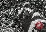 Standbild 1st Marine Division Peleliu Palau Inseln, 1944, aus Sekunde 27 historischem Filmmaterial Videoclip 65675022849