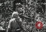 Standbild 1st Marine Division Peleliu Palau Inseln, 1944, aus Sekunde 35 historischem Filmmaterial Videoclip 65675022849