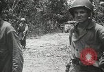 Standbild 1st Marine Division Peleliu Palau Inseln, 1944, aus Sekunde 53 historischem Filmmaterial Videoclip 65675022849