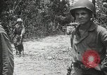 Standbild 1st Marine Division Peleliu Palau Inseln, 1944, aus Sekunde 54 historischem Filmmaterial Videoclip 65675022849
