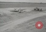 Standbild Angeles City Pampangga Zweiten Weltkrieg Bombenschäden Luzon Philippinen, 1945, aus Sekunde 44 historischem Filmmaterial Videoclip 65675022851