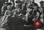 Standbild 1st Marine Division Peleliu Palau Inseln, 1945, aus Sekunde 24 historischem Filmmaterial Videoclip 65675022852