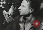 Standbild 1st Marine Division Peleliu Palau Inseln, 1945, aus Sekunde 43 historischem Filmmaterial Videoclip 65675022852