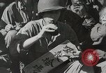 Standbild 1st Marine Division Peleliu Palau Inseln, 1945, aus Sekunde 57 historischem Filmmaterial Videoclip 65675022852