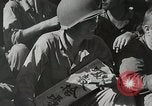 Standbild 1st Marine Division Peleliu Palau Inseln, 1945, aus Sekunde 61 historischem Filmmaterial Videoclip 65675022852