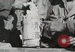 Standbild 1st Marine Division Peleliu Palau Inseln, 1945, aus Sekunde 14 historischem Filmmaterial Videoclip 65675022853