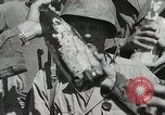 Standbild 1st Marine Division Peleliu Palau Inseln, 1945, aus Sekunde 29 historischem Filmmaterial Videoclip 65675022853