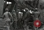 Standbild 1st Marine Division Peleliu Palau Inseln, 1945, aus Sekunde 25 historischem Filmmaterial Videoclip 65675022855