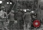 Standbild 1st Marine Division Peleliu Palau Inseln, 1945, aus Sekunde 32 historischem Filmmaterial Videoclip 65675022855
