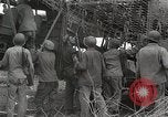 Standbild 1st Marine Division Peleliu Palau Inseln, 1945, aus Sekunde 35 historischem Filmmaterial Videoclip 65675022855