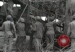 Standbild 1st Marine Division Peleliu Palau Inseln, 1945, aus Sekunde 36 historischem Filmmaterial Videoclip 65675022855