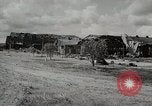 Standbild 1st Marine Division Peleliu Palau Inseln, 1945, aus Sekunde 37 historischem Filmmaterial Videoclip 65675022855