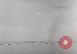Standbild Schlacht von Peleliu Palau während Zweiten Weltkrieg Peleliu Palau Inseln, 1944, aus Sekunde 9 historischem Filmmaterial Videoclip 65675022860
