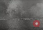 Standbild Schlacht von Peleliu Palau während Zweiten Weltkrieg Peleliu Palau Inseln, 1944, aus Sekunde 51 historischem Filmmaterial Videoclip 65675022860