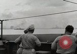 Standbild Allgemeine größere OP Smith und andere an Bord der USS Mount McKinley (AGC-7) Peleliu Palau Inseln, 1944, aus Sekunde 3 historischem Filmmaterial Videoclip 65675022861