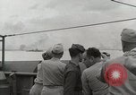 Standbild Allgemeine größere OP Smith und andere an Bord der USS Mount McKinley (AGC-7) Peleliu Palau Inseln, 1944, aus Sekunde 10 historischem Filmmaterial Videoclip 65675022861