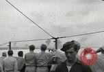 Standbild Allgemeine größere OP Smith und andere an Bord der USS Mount McKinley (AGC-7) Peleliu Palau Inseln, 1944, aus Sekunde 16 historischem Filmmaterial Videoclip 65675022861