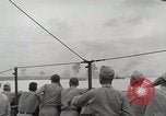 Standbild Allgemeine größere OP Smith und andere an Bord der USS Mount McKinley (AGC-7) Peleliu Palau Inseln, 1944, aus Sekunde 18 historischem Filmmaterial Videoclip 65675022861