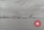 Standbild Allgemeine größere OP Smith und andere an Bord der USS Mount McKinley (AGC-7) Peleliu Palau Inseln, 1944, aus Sekunde 49 historischem Filmmaterial Videoclip 65675022861