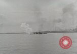 Standbild Allgemeine größere OP Smith und andere an Bord der USS Mount McKinley (AGC-7) Peleliu Palau Inseln, 1944, aus Sekunde 51 historischem Filmmaterial Videoclip 65675022861