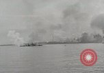 Standbild Allgemeine größere OP Smith und andere an Bord der USS Mount McKinley (AGC-7) Peleliu Palau Inseln, 1944, aus Sekunde 52 historischem Filmmaterial Videoclip 65675022861