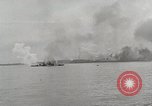 Standbild Allgemeine größere OP Smith und andere an Bord der USS Mount McKinley (AGC-7) Peleliu Palau Inseln, 1944, aus Sekunde 58 historischem Filmmaterial Videoclip 65675022861