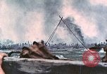 Standbild US Marine Amphibious Assault Peleliu Palau Inseln, 1944, aus Sekunde 18 historischem Filmmaterial Videoclip 65675022863