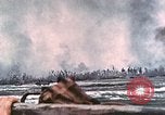 Standbild US Marine Amphibious Assault Peleliu Palau Inseln, 1944, aus Sekunde 32 historischem Filmmaterial Videoclip 65675022863